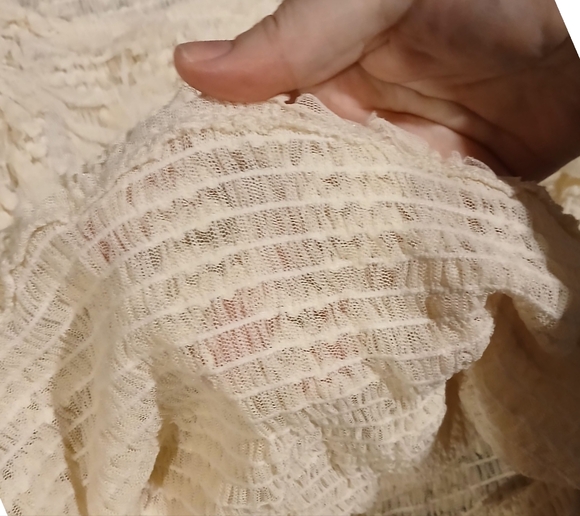 Zara Cream Textured Blouse - Picture 3 of 9